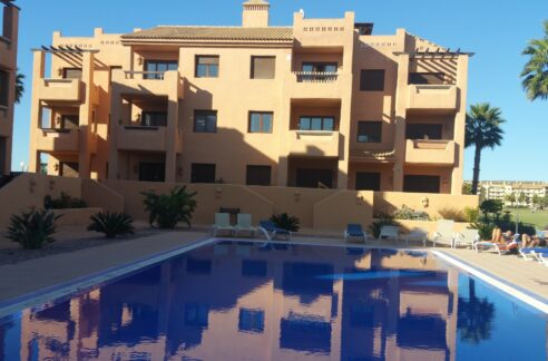 2 bed 2 bath apartment in Los Alcazares (SDH/MGH1736)