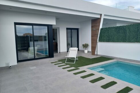 2 bed 2 bath villa in Senorio de Roda (SDH/BBH0027)